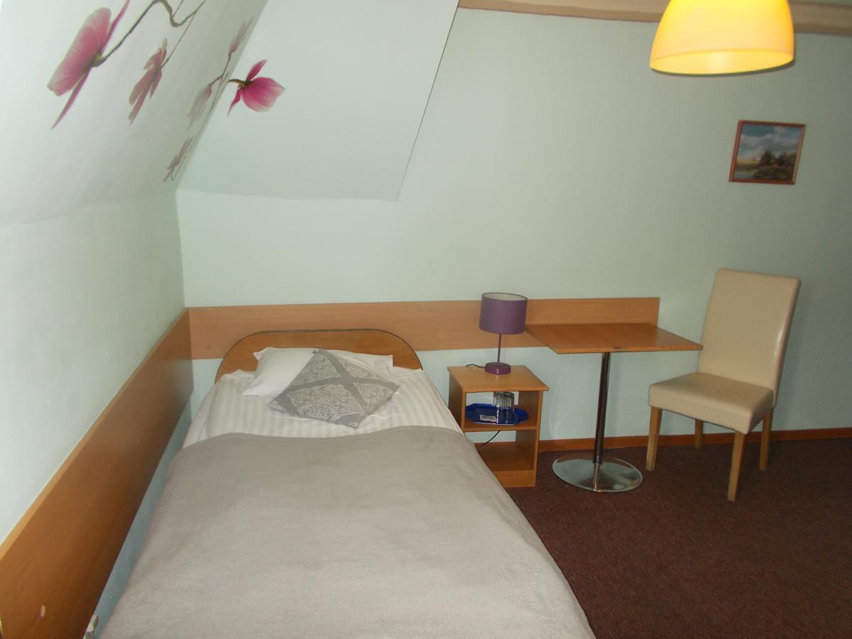 Motel Rezydent Breslau Exterior foto