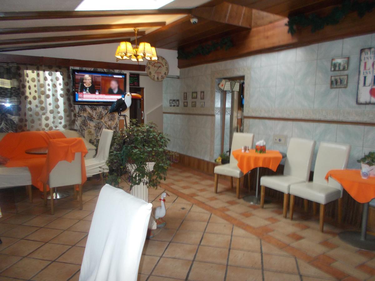 Motel Rezydent Breslau Exterior foto